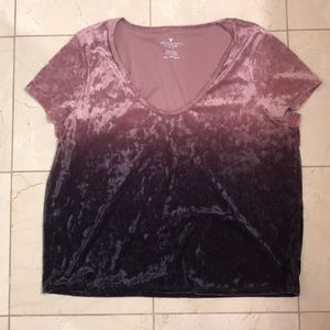 Velvet ombré t-shirt American Eagle.